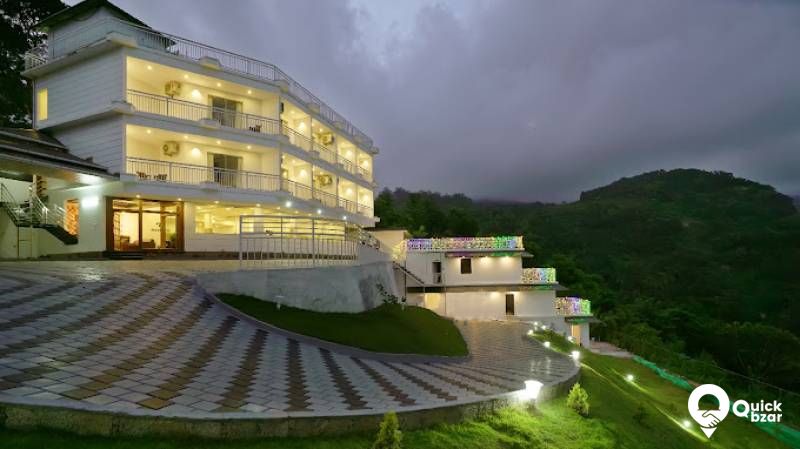 R147M MLR  VALLEY VIEW A/C ROOM