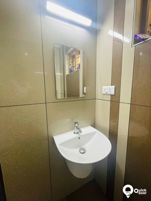 R9M HS MC  MASTER ROOM