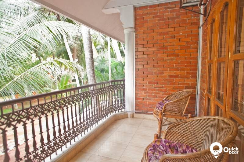 R13M KVLM JPH DELUXE AC ROOM