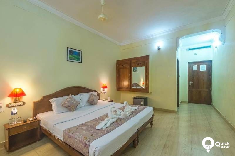 R13KVLM JPH SUPERIOR AC ROOM
