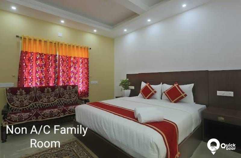 R8M HS EM NON AC FAMILY ROOM WITHOUT ATTACHED BALCONY