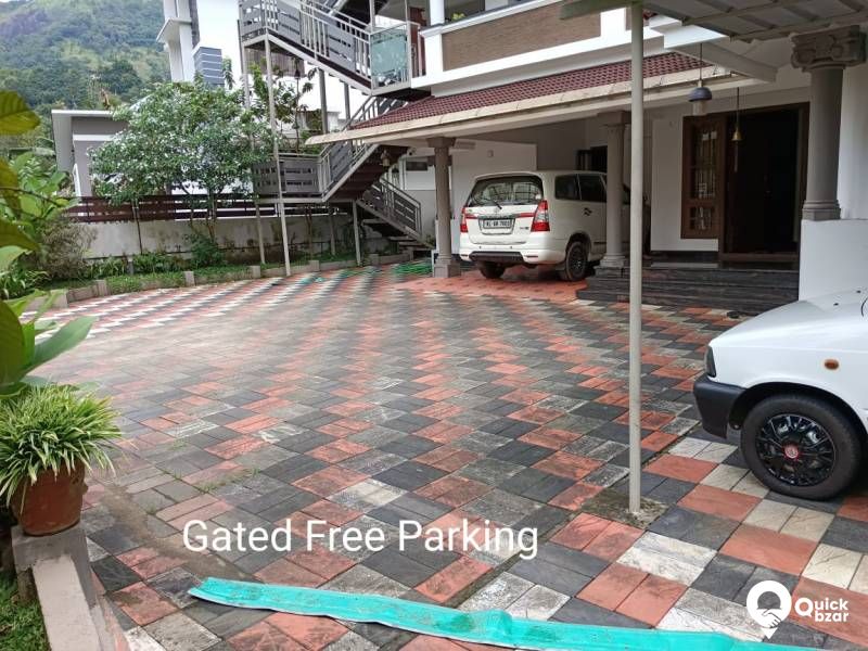 R8M HS EM NON AC FAMILY ROOM WITHOUT ATTACHED BALCONY