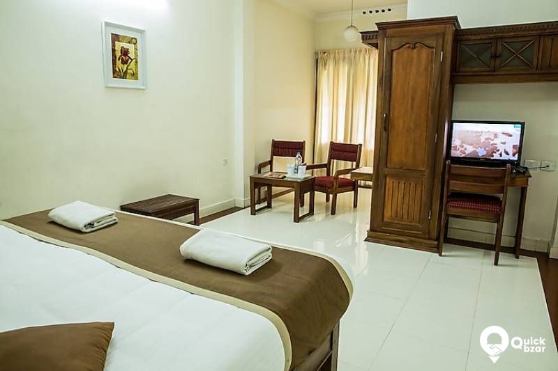 R151M LCM DELUXE ROOM