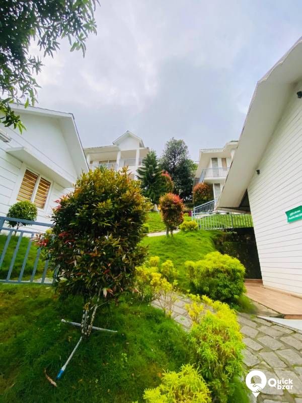 R156M CNR COTTAGES