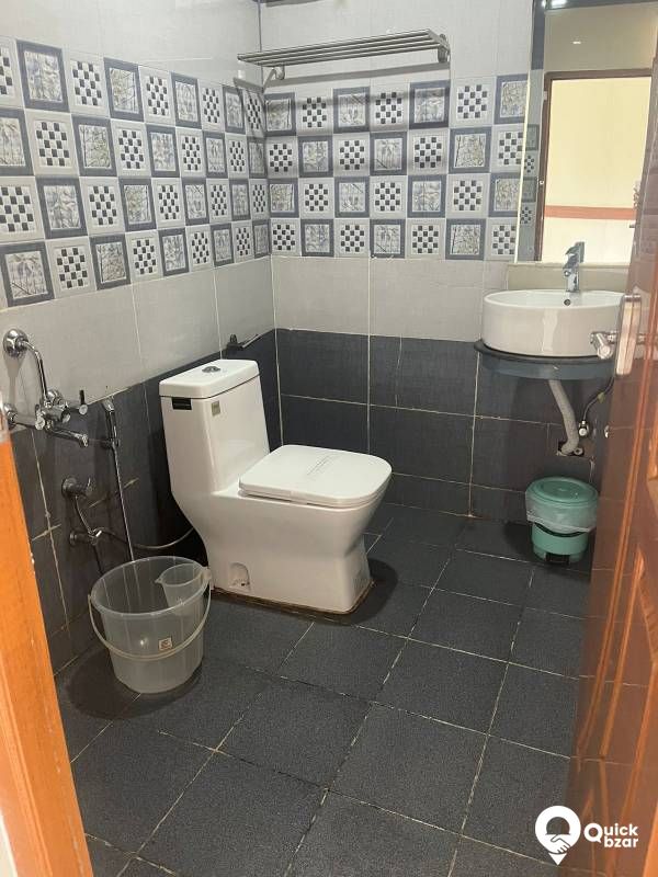 R156M CNR COTTAGES