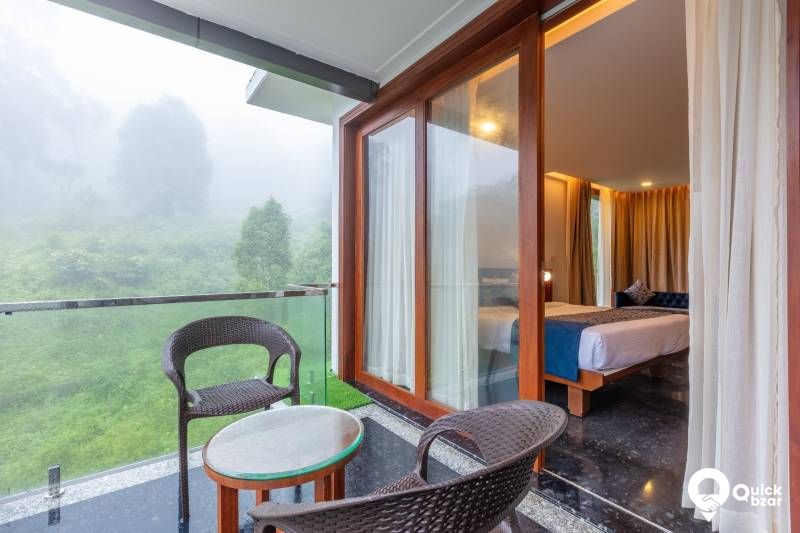 R155M EWR PREMIUM ROOMS WITH BATHTUB