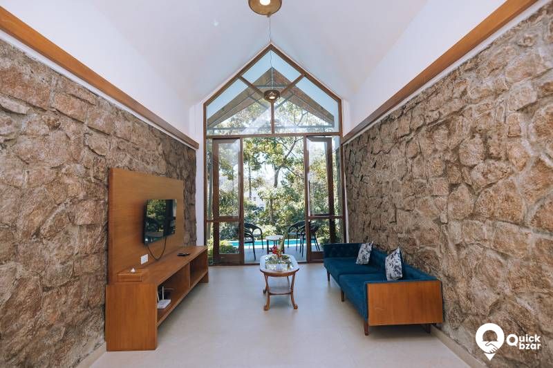 R155M EWR PREMIUM ROOMS WITH BATHTUB