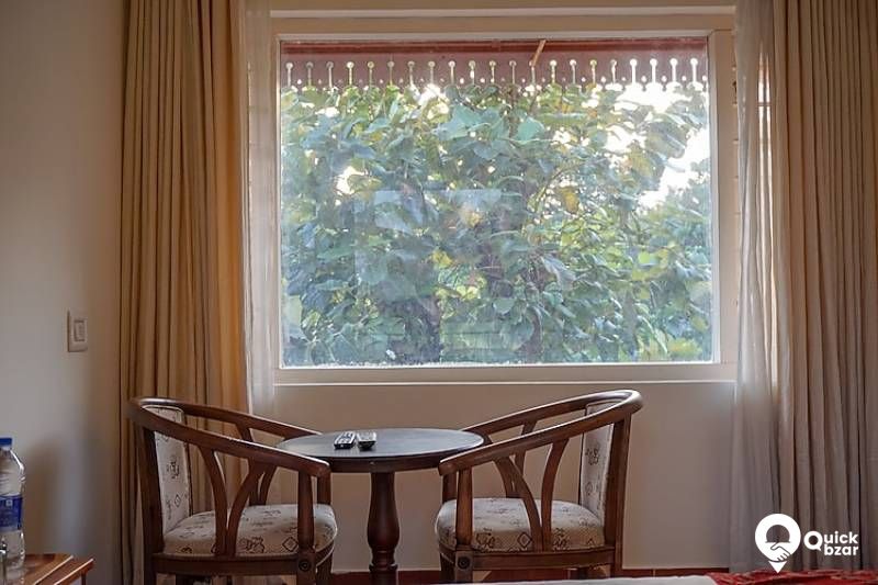 R3ATHI WH DELUXE ROOM
