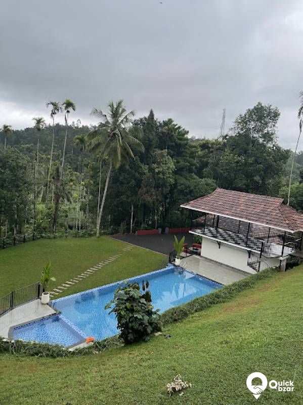 R44W TY LUX COTTAGE