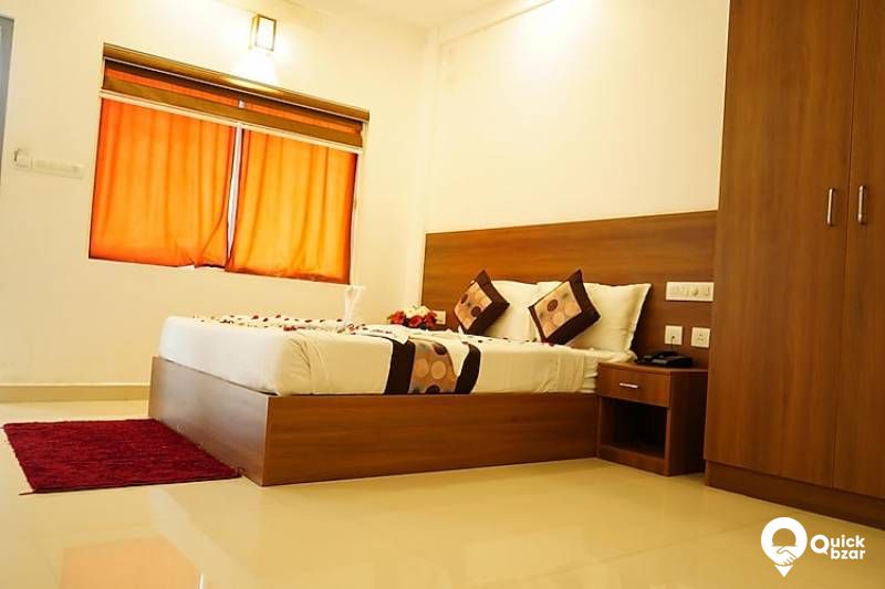 R18TH PTT SUITE ROOM AC