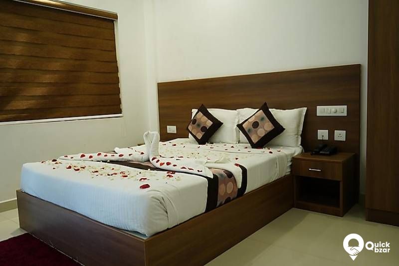 R18TH PTT SUITE ROOM AC