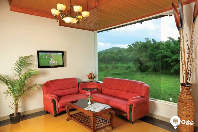 R22TH JPR DELUXE FAMILY ROOM 3 PAX (NON A/C )