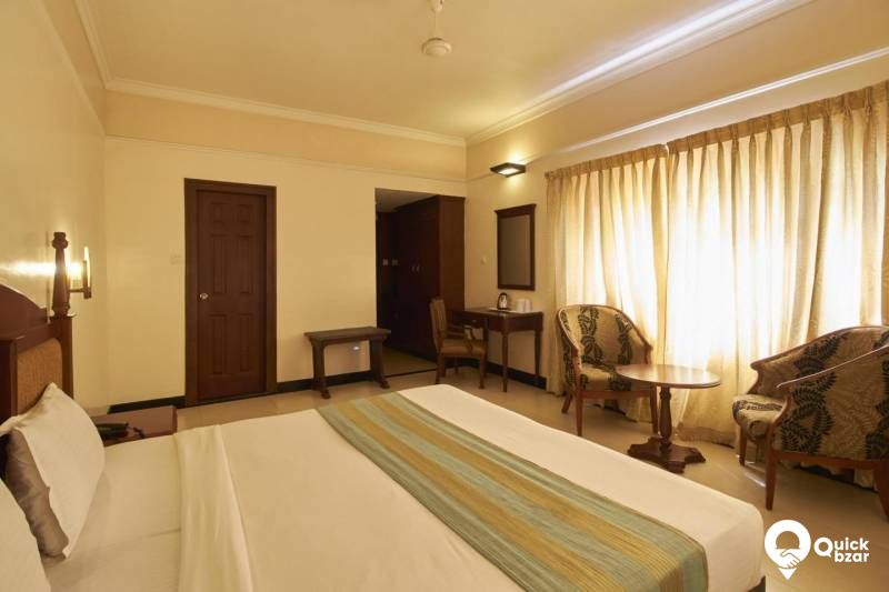 R20TH GRAND SUITE A/C