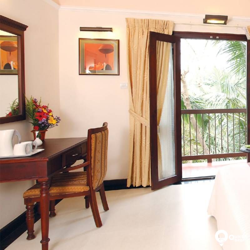 R20TH GRAND SUITE A/C