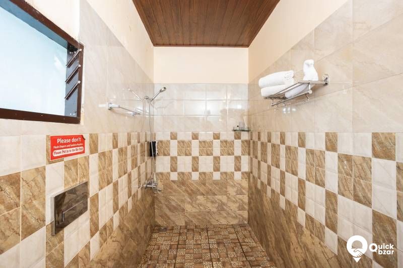 R161M ECER EXECUTIVE VALLEY VIEW SUIT A/C