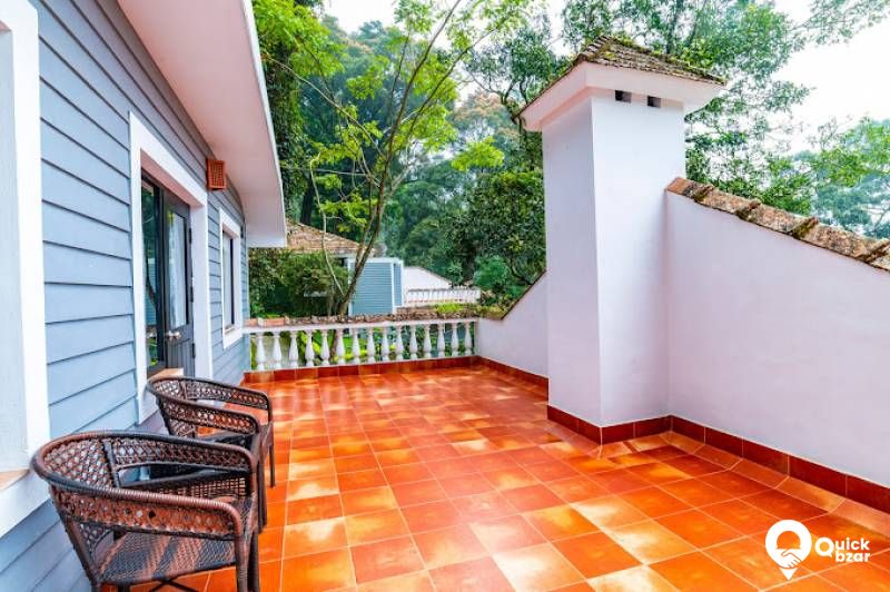 R163 M WGH TTTM CINNAMON COTTAGE