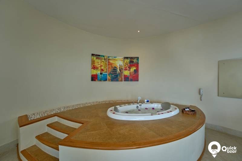 R23TH WGH PT PRIVATE SUITE WITH JACUZZY