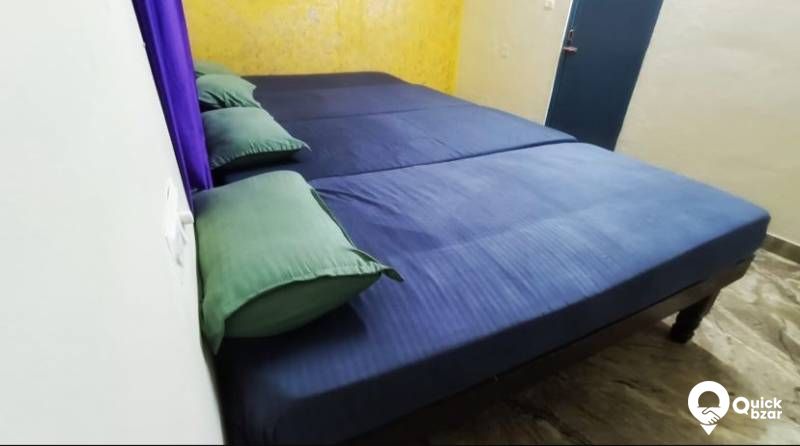 R14VRK 4 BED NON AC ROOM (4 PAX)
