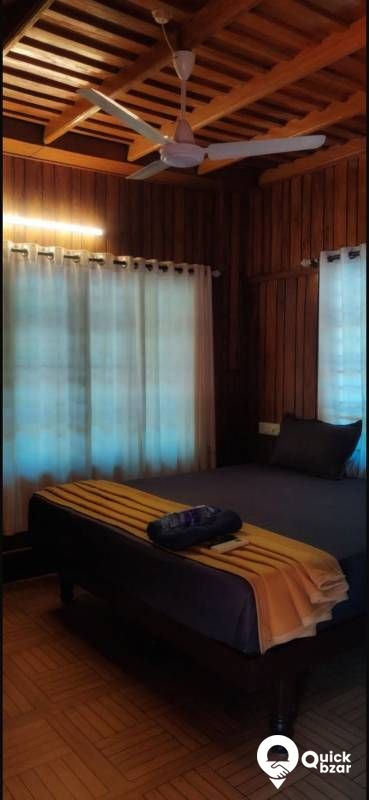 R14VRK 6 BED AC ROOM (6 PAX)