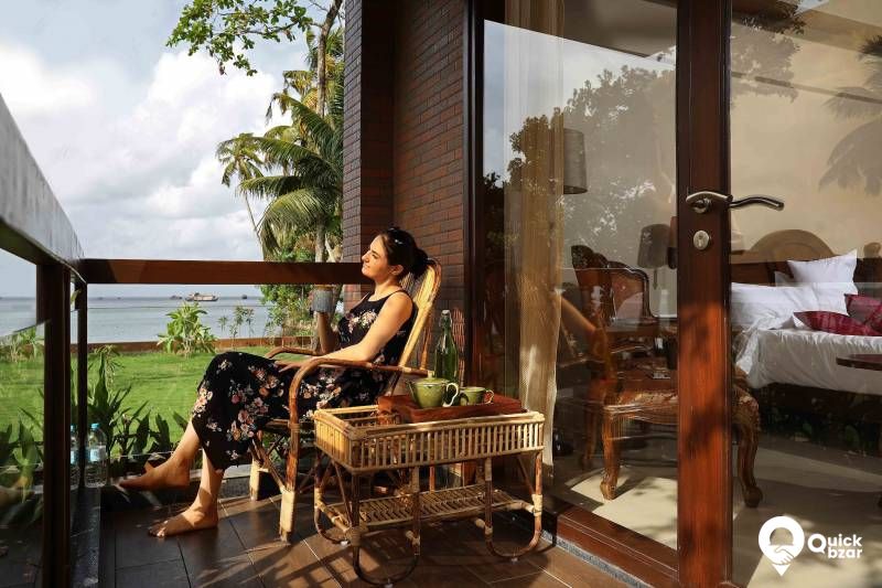 R7A UBR LAKE VIEW DELUXE ROOM