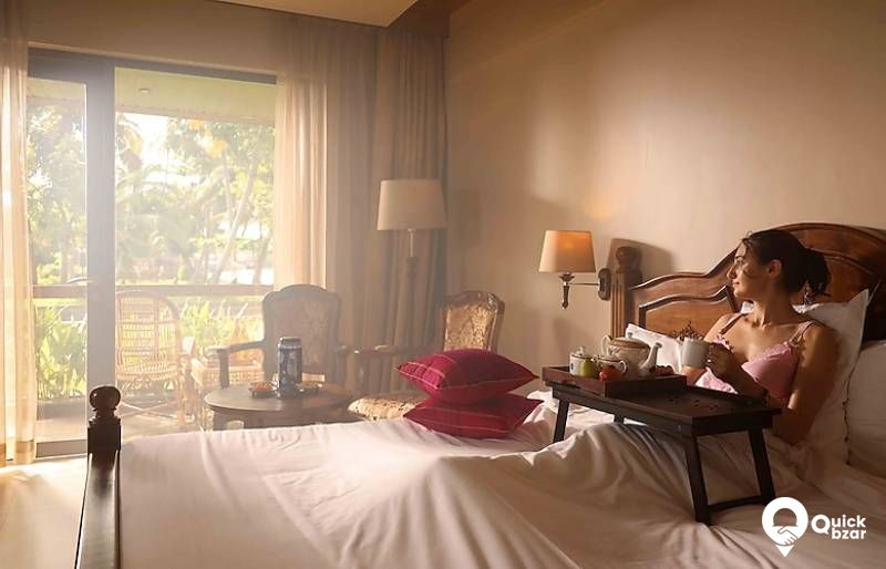 R7A UBR LAKE VIEW SUITE ROOM