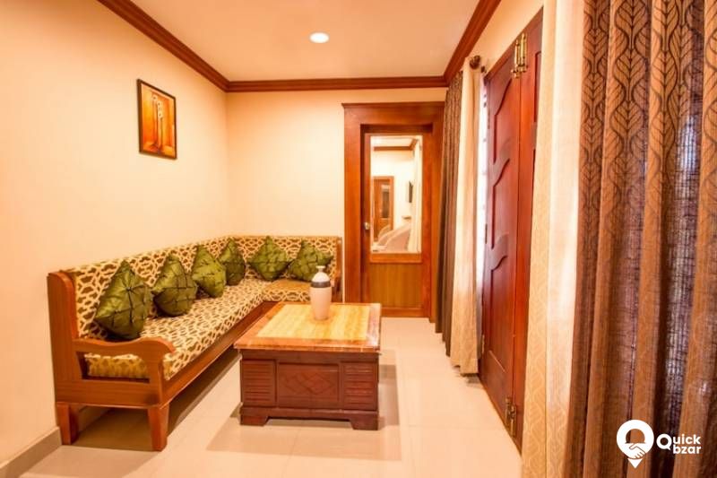 R24TH CVR ROYAL SUITE AC