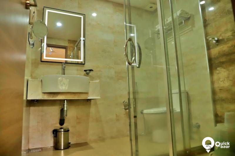 R20V ASSHR DELUXE DOUBLE ROOM