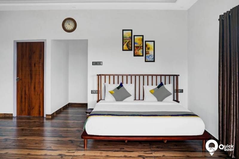 R167M THM EXECUTIVE ROOM