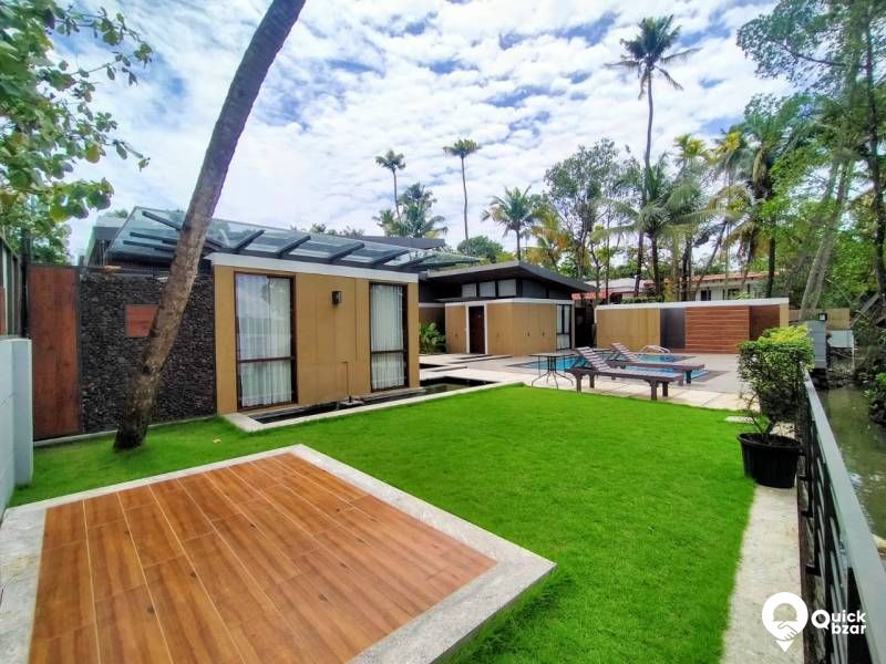 R10K LL DELUXE ROOM