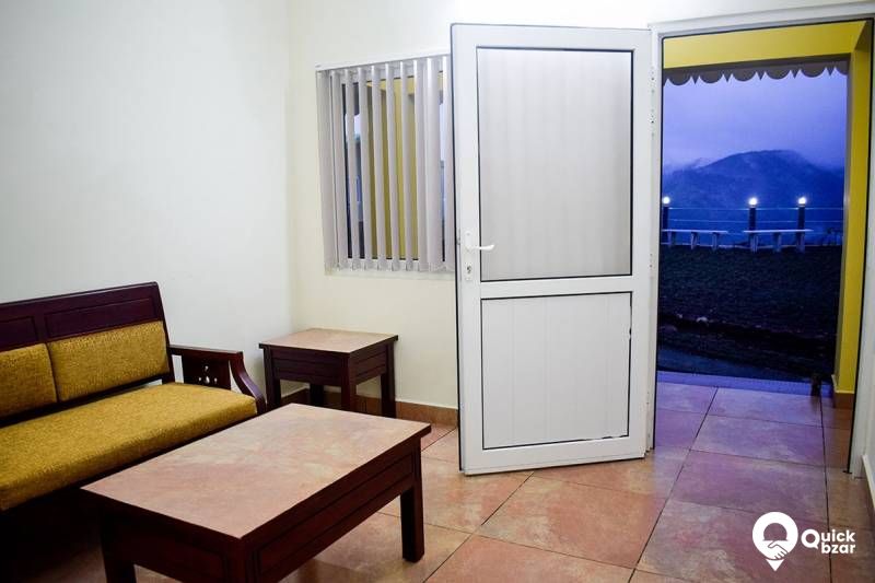 R172M PMHP HILL TOP DELUXE ROOM