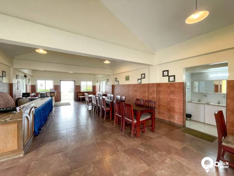 R172M PMHP HILL TOP DELUXE ROOM