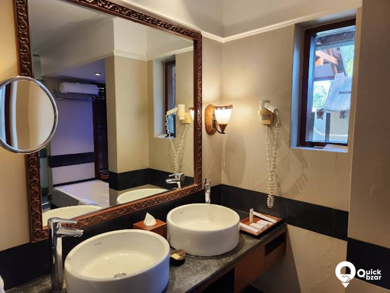R3K TZK LAGOON VIEW ROOM