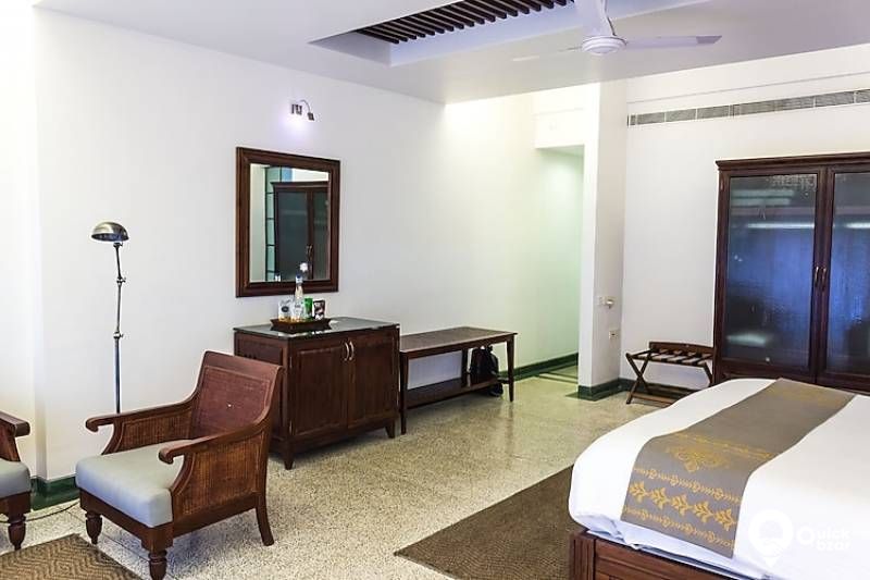 R14K EB BASTION ROOM