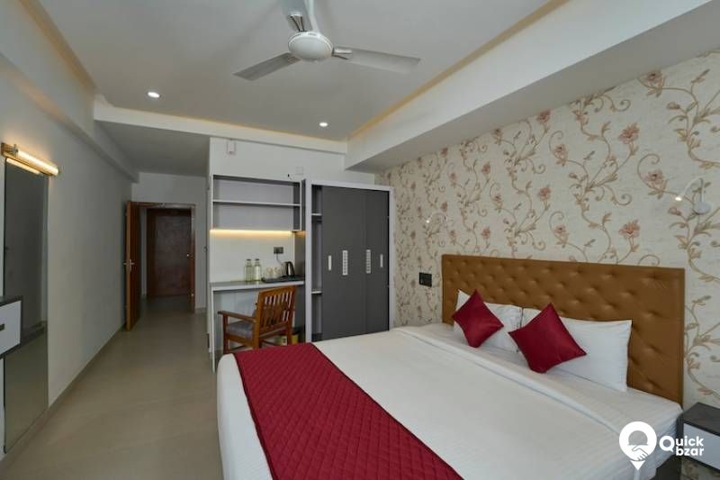 R13A VIR DELUXE ROOM