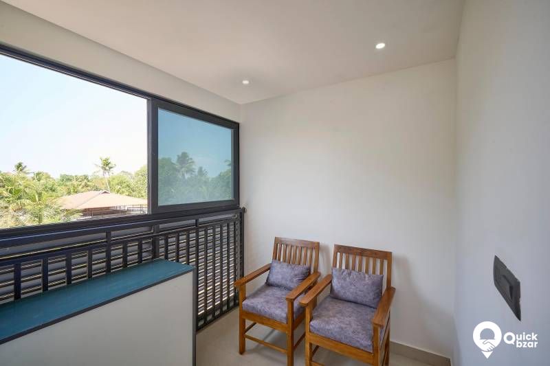 R13A VIR TRIPLE BED ROOM