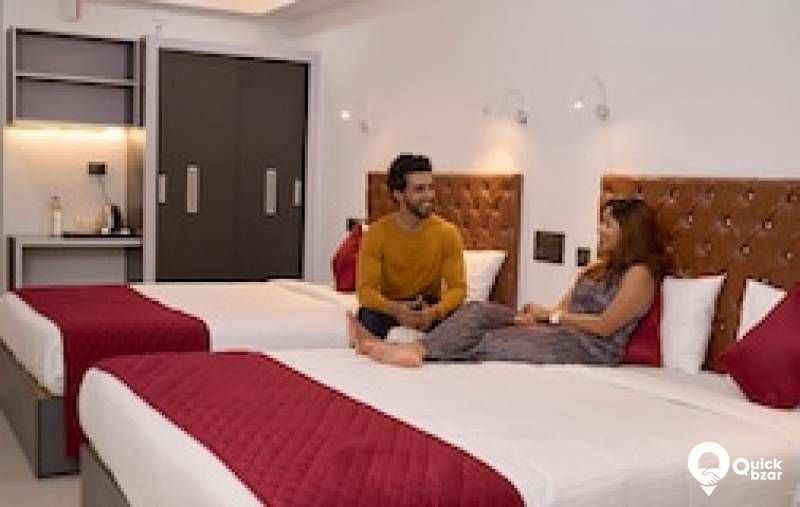 R13A VIR TRIPLE BED ROOM