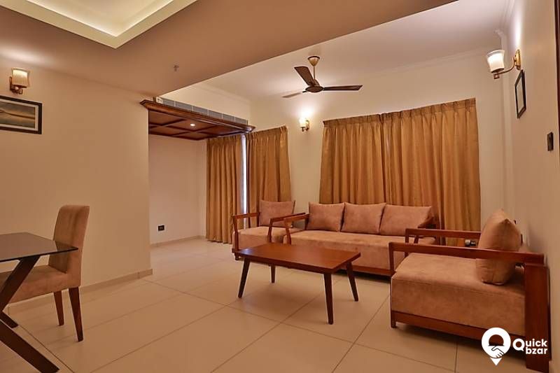 R19KVLM LBR COTTAGE VILLA VIEW LIVING AREA