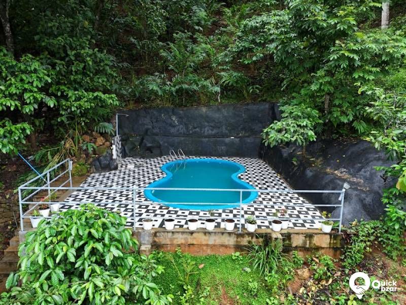 R179M WSR  DELUXE DOUBLE ROOM