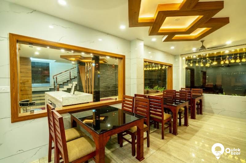 R6TR DR  ECONOMIC ROOM