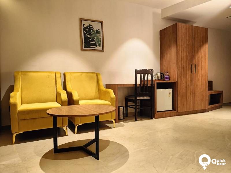 R55W HSS FAMILY SUIT  2 BEDROOM