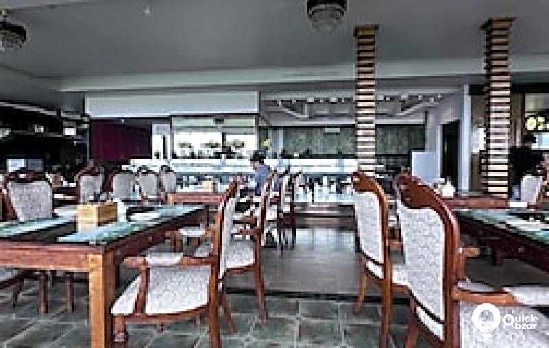 R49W PKT PREMIUM ROOM