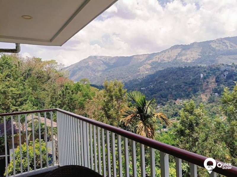 R183M BC DELUXE ROOM
