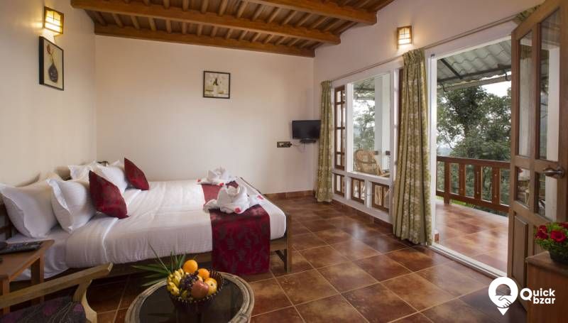 R25M SCG BF SUPERIOR CARDAMOM ROOM WITH BALCONY