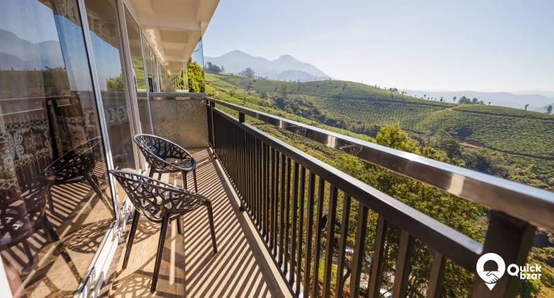 QB Stay- R49M PKT 90* VIEW CLUB SUITE (2px)