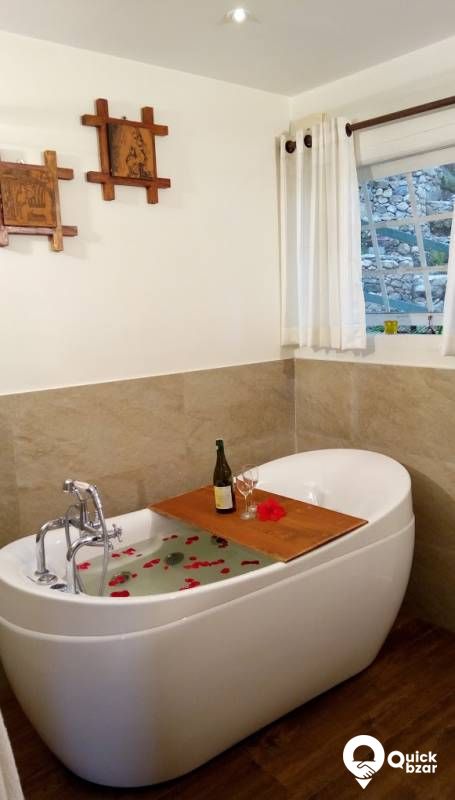 QB Stay - R13M BBH PREMIUM VALLEY VIEW JACUZZI SUITE
