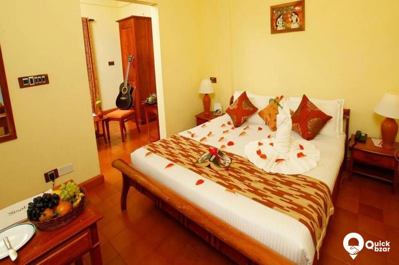 QB Stay - R13M BBH FAMILY VILLA