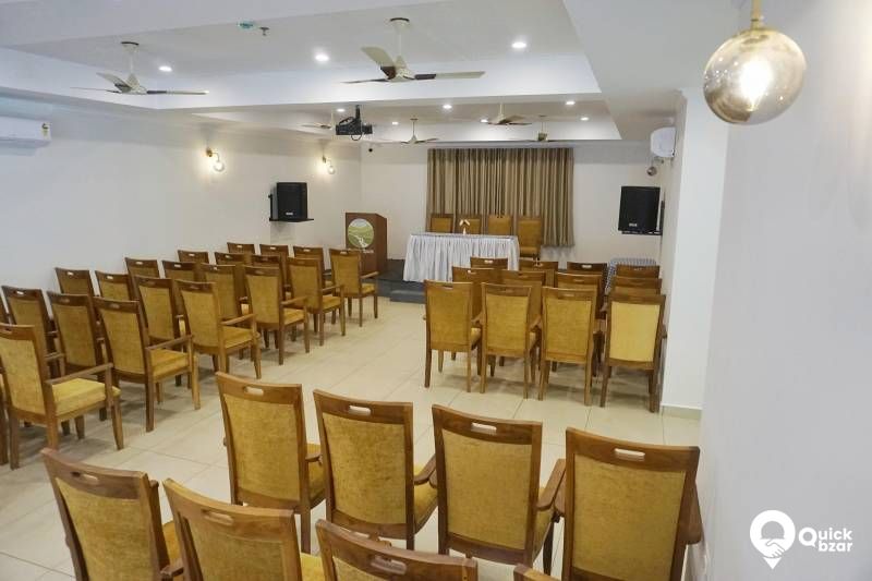 R18M RD SERENE RIVER VIEW ROOM A/C