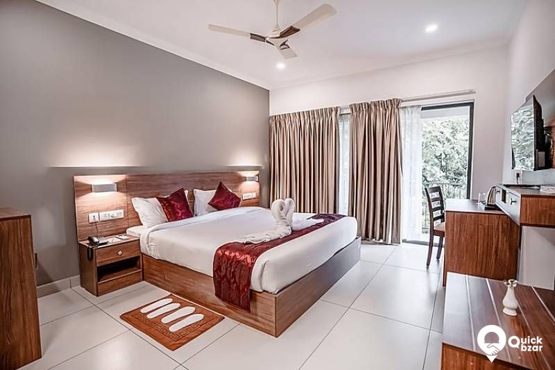 R18M RD PRISTINE REVERDALE ROOM A/C