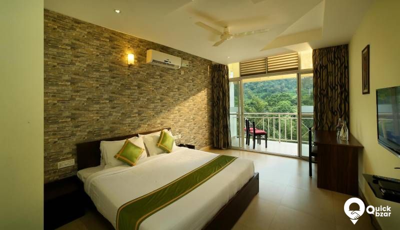 R84M RR DELUXE ROOM