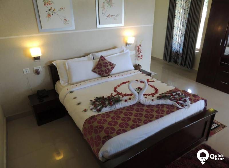 R32M IBVR HONEYMOON COTTAGE